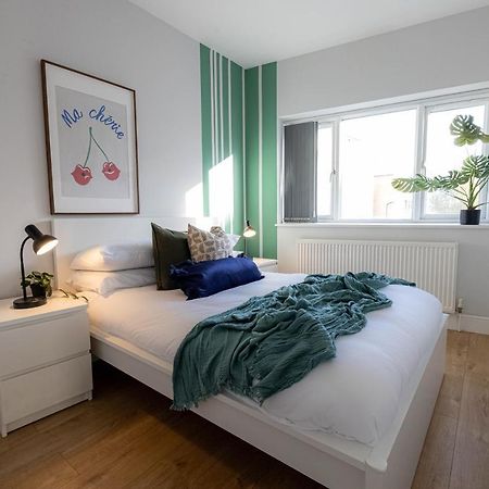 Camden Apartments Next To Market And Tube Station Лондон Екстериор снимка